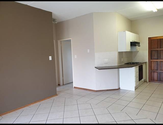 2 BEDROOM APARTMENT FOR SALE IN ALLEN'S NEK